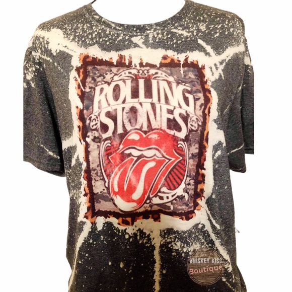Whiskey Kiss Tops - WHISKEY KISS Rolling Stones Tie Dye Graphic Tee